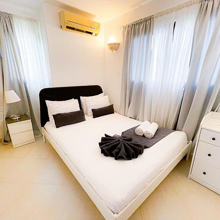 Caribbean Paradise Ocean Breeze Hotel With View Los Corales Bbq Wifi Beach Club & Spa Пунта Кана Екстериор снимка